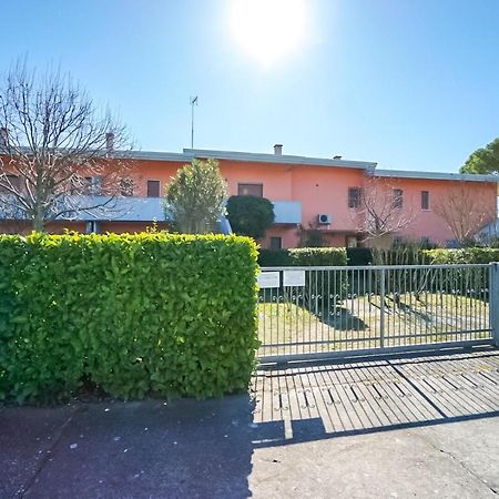 Villaggio Le Ginestre Bibione Eksteriør billede